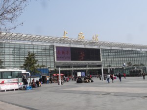 上海鉄道駅南広場